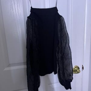 Black baggy top